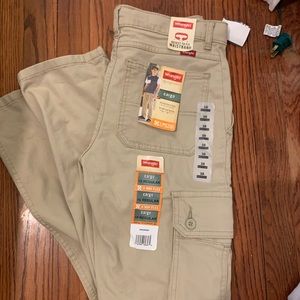 Wrangler Cargo Pants